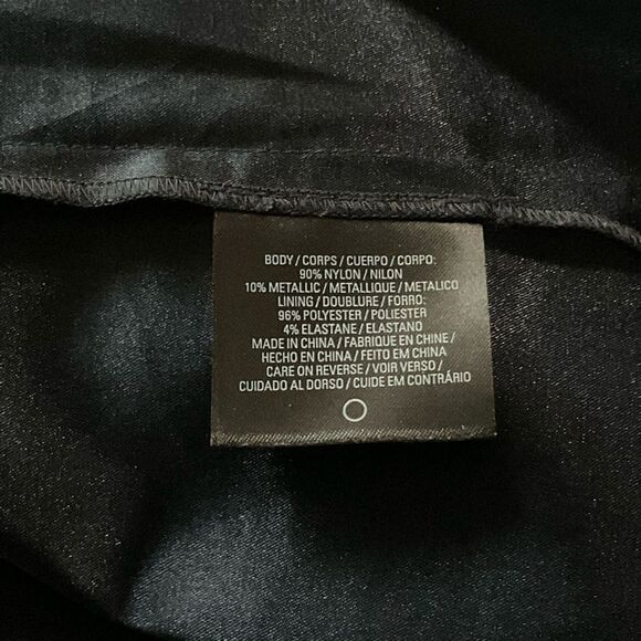 TAHARI Navy Blue Lace w/ Metallic accented Dress w/ matching tie belt - Picture 4 of 7